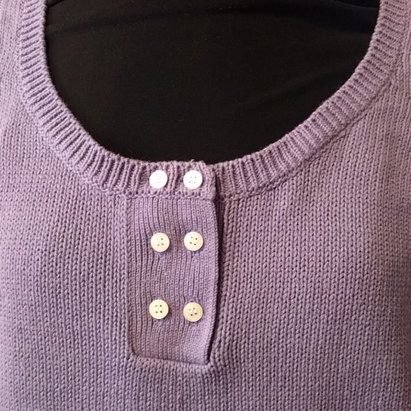 TOP - Picture 2 of 4